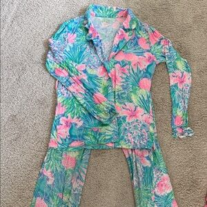 Lilly Pulitzer Pink Green Blue Tropical Floral Pajama Set